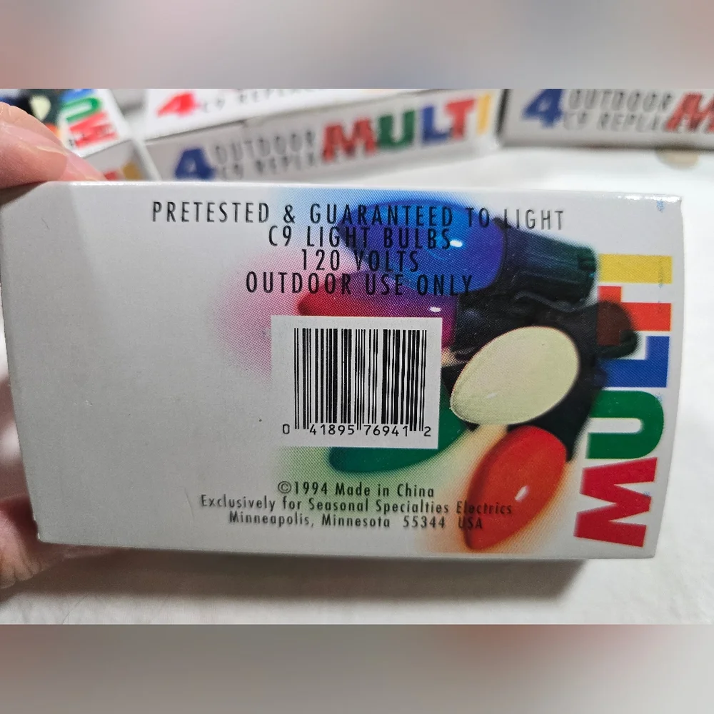 Vintage C9 4 Pack Multi Color Christmas Replacement Lights Set of 7 NEW in box